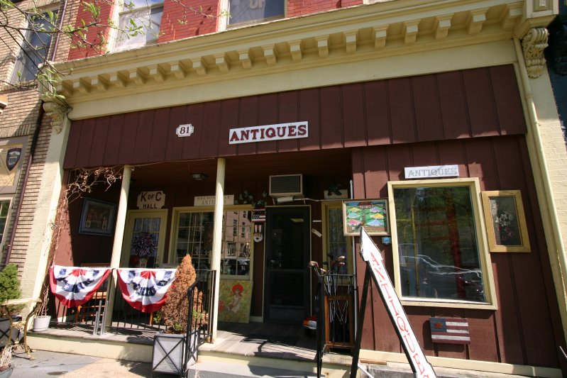 antique-shop-in-cold-spring